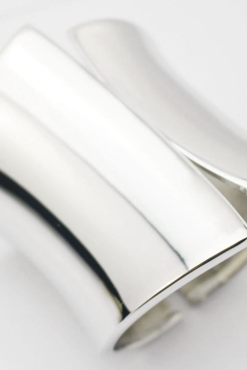 Bungalow Bangle - Silver - Jewelry