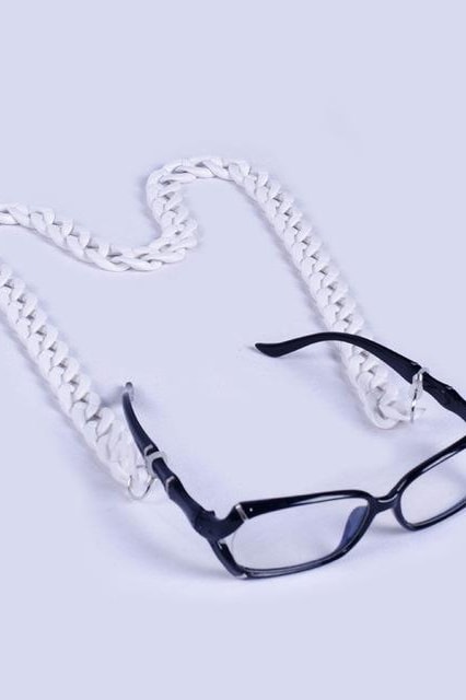Vintage Acrylic Eyeglass Chain Women Men Fashion Eyewear Cord Reading Glasses Holders Rope Black White Beaded Lanyard