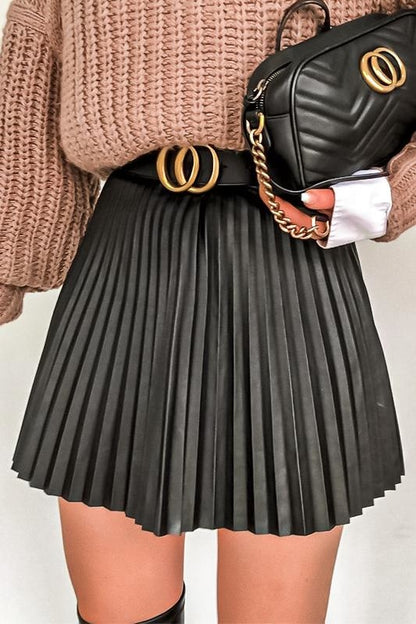 Priscilla Pleated Skirt - S / Black - Clothing